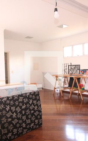 Casa à venda com 480m², 6 quartos e 5 vagasCômodo reversível