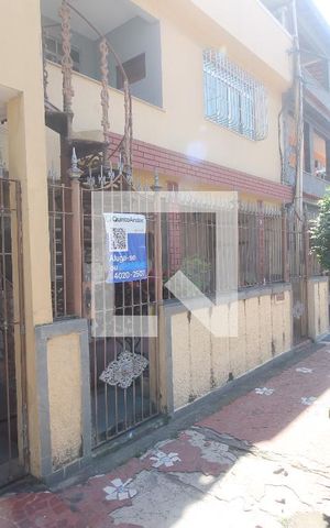 Casa para alugar com 130m², 3 quartos e sem vagaFachada