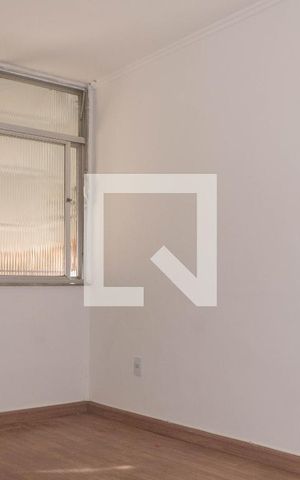Apartamento para alugar com 70m², 3 quartos e sem vaga Apartamento para alugar com 70m², 3 quartos e sem vagaSala