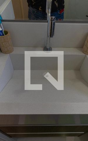 Apartamento para alugar com 48m², 2 quartos e 1 vaga Apartamento para alugar com 48m², 2 quartos e 1 vagaBanheiro
