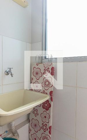 Apartamento para alugar com 48m², 2 quartos e 1 vaga Apartamento para alugar com 48m², 2 quartos e 1 vagaLavanderia