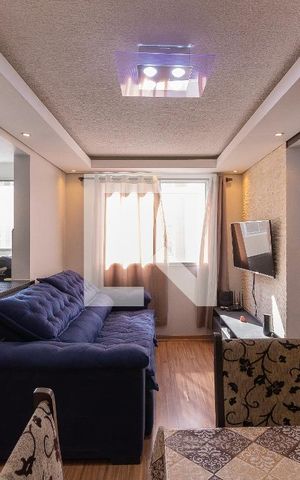 Apartamento para alugar com 48m², 2 quartos e 1 vaga Apartamento para alugar com 48m², 2 quartos e 1 vagaSala