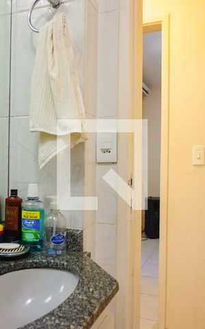 Apartamento à venda com 115m², 3 quartos e 2 vagas Apartamento à venda com 115m², 3 quartos e 2 vagasBanheiro Social