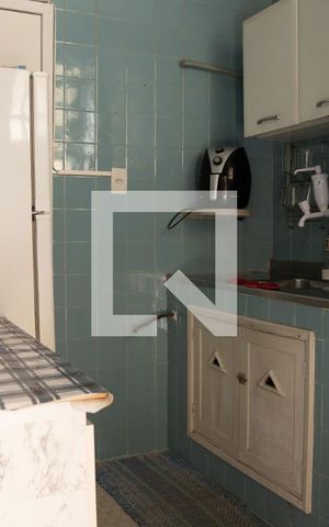 Apartamento à venda com 96m², 2 quartos e sem vaga Apartamento à venda com 96m², 2 quartos e sem vagaCozinha