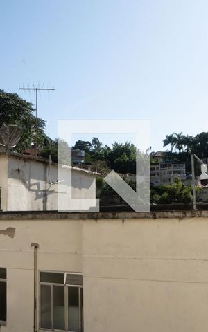 Apartamento à venda com 96m², 2 quartos e sem vaga Apartamento à venda com 96m², 2 quartos e sem vagaVista da Sala