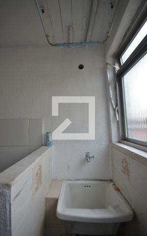 Apartamento para alugar com 55m², 2 quartos e 1 vagaÁrea de Serviço