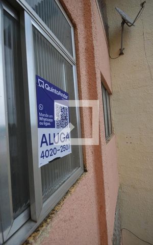 Apartamento para alugar com 55m², 2 quartos e 1 vagaPlaca instalada
