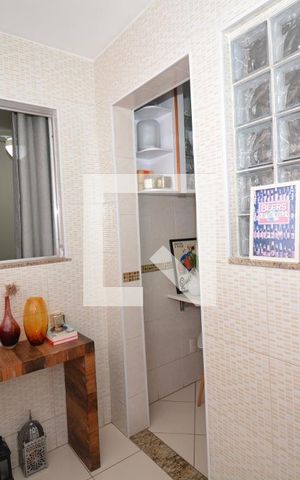 Apartamento à venda com 75m², 3 quartos e 1 vagaÁrea de Serviço
