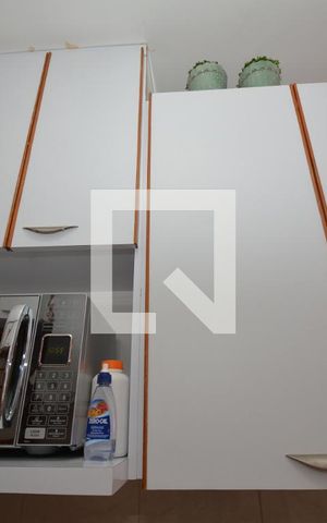 Apartamento à venda com 75m², 3 quartos e 1 vagaCozinha - Armários