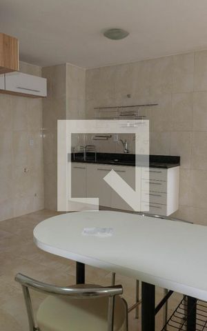 Apartamento à venda com 215m², 3 quartos e 1 vaga Apartamento à venda com 215m², 3 quartos e 1 vagaCozinha