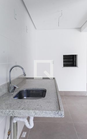 Apartamento à venda com 67m², 2 quartos e 1 vagaCozinha