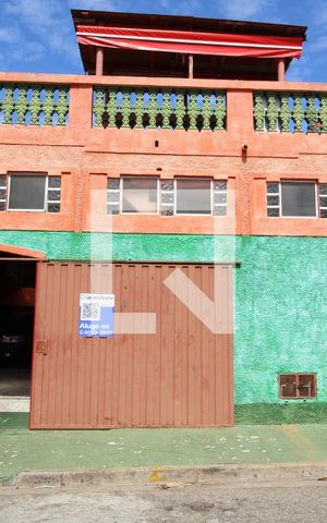 Casa para alugar com 206m², 3 quartos e 2 vagasFachada