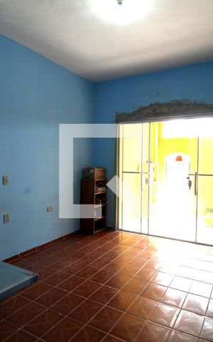 Casa para alugar com 206m², 3 quartos e 2 vagasSuíte