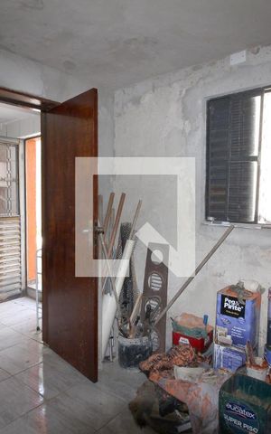 Casa para alugar com 206m², 3 quartos e 2 vagasDepósito Fundos