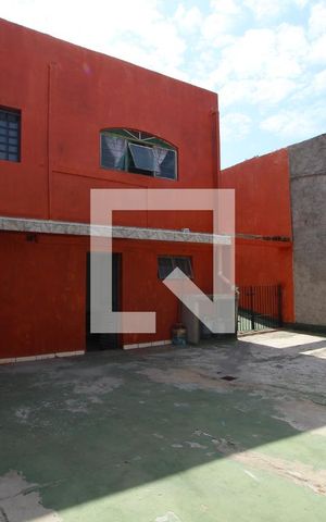 Casa para alugar com 206m², 3 quartos e 2 vagasQuintal
