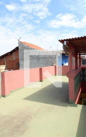 Casa para alugar com 206m², 3 quartos e 2 vagasTerraço