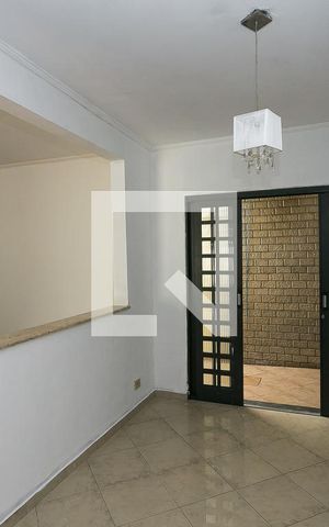 Casa à venda com 135m², 2 quartos e 3 vagasSala 