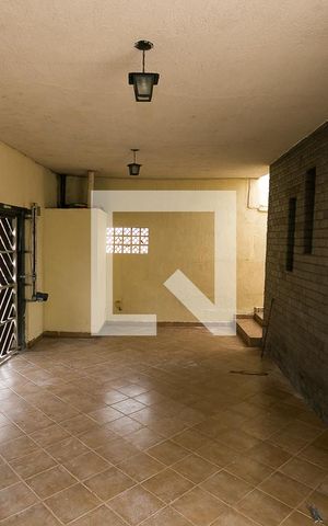 Casa à venda com 135m², 2 quartos e 3 vagasGaragem
