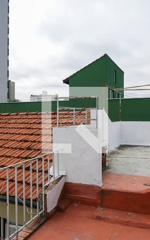 Casa à venda com 196m², 3 quartos e 4 vagasQuintal
