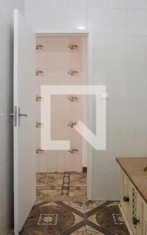 Casa à venda com 196m², 3 quartos e 4 vagasBanheiro