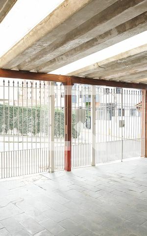 Casa à venda com 196m², 3 quartos e 4 vagasGaragem