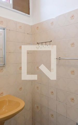Casa à venda com 196m², 3 quartos e 4 vagasBanheiro edícula