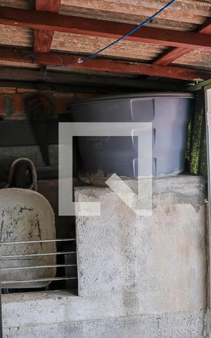 Casa à venda com 196m², 3 quartos e 4 vagasQuintal