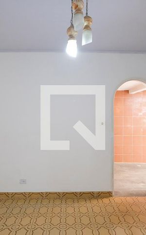 Casa à venda com 196m², 3 quartos e 4 vagasSala