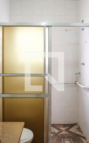 Casa à venda com 196m², 3 quartos e 4 vagasBanheiro