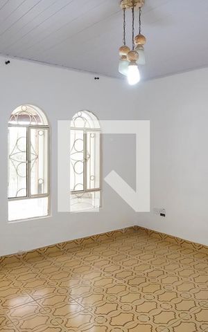 Casa à venda com 196m², 3 quartos e 4 vagasSala