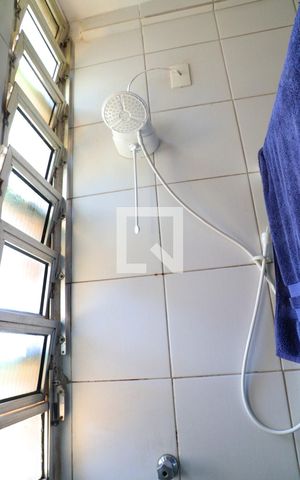 Apartamento à venda com 40m², 1 quarto e sem vaga Apartamento à venda com 40m², 1 quarto e sem vagaBanheiro