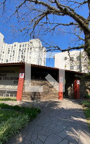Studio à venda com 28m², 1 quarto e sem vagaÁrea comum - Salão de festas