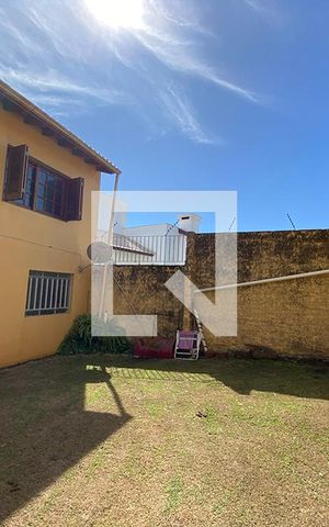 Casa à venda com 247m², 2 quartos e 2 vagasÁrea Externa