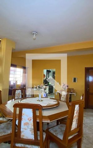 Casa à venda com 247m², 2 quartos e 2 vagasSala de Jantar