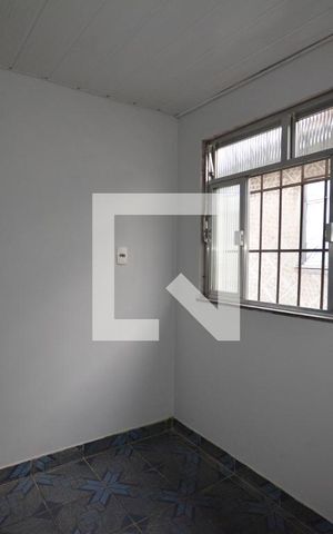 Casa para alugar com 80m², 3 quartos e sem vagaÁrea de Serviço
