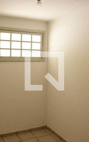 Casa de condomínio para alugar com 280m², 4 quartos e 4 vagasSala 2