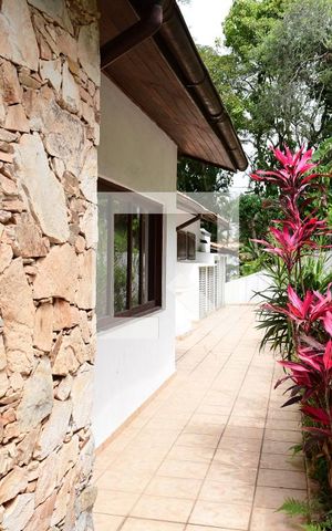 Casa de condomínio para alugar com 280m², 4 quartos e 4 vagasÁrea Gourmet