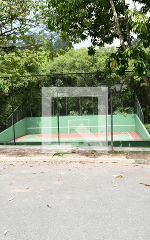 Casa de condomínio para alugar com 280m², 4 quartos e 4 vagasQuadra Esportiva