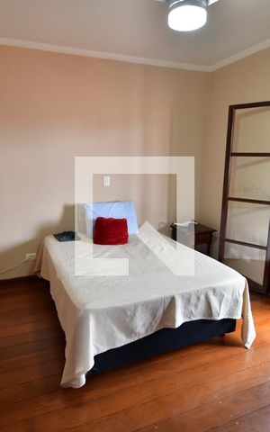 Casa à venda com 340m², 4 quartos e 2 vagasQuarto 3