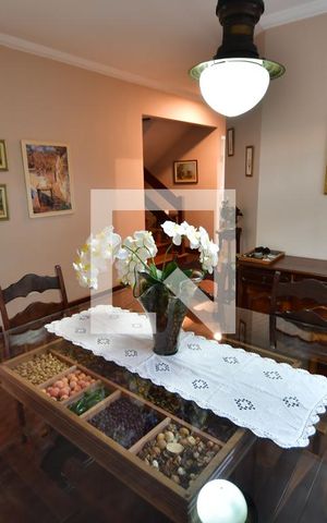 Casa à venda com 340m², 4 quartos e 2 vagasSala de Jantar
