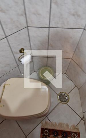 Casa à venda com 340m², 4 quartos e 2 vagasLavabo