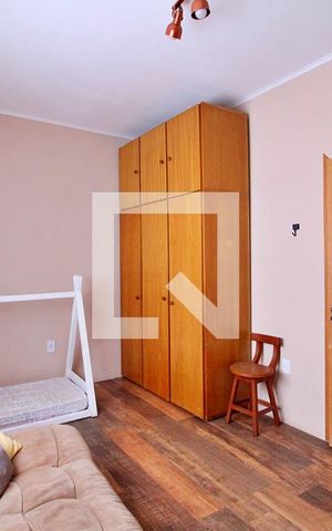 Casa à venda com 240m², 3 quartos e 3 vagasSuíte 3