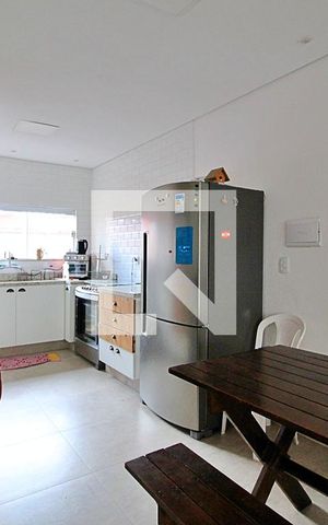 Casa à venda com 240m², 3 quartos e 3 vagasSala/Cozinha