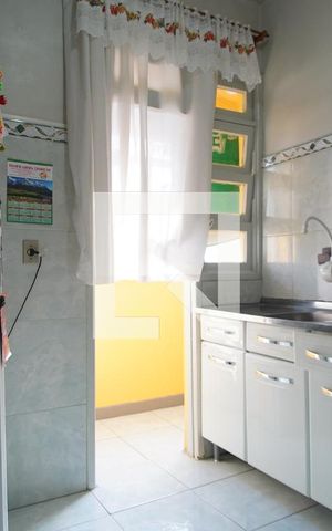 Apartamento para alugar com 68m², 2 quartos e sem vagaCozinha