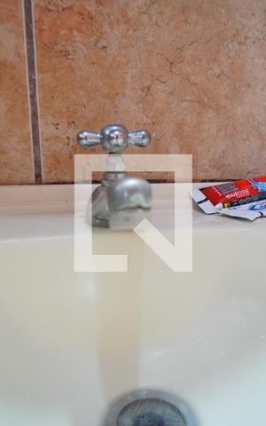 Apartamento para alugar com 68m², 2 quartos e sem vagaBanheiro