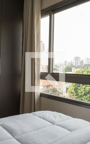 Apartamento para alugar com 17m², 1 quarto e sem vagaSala/Quarto