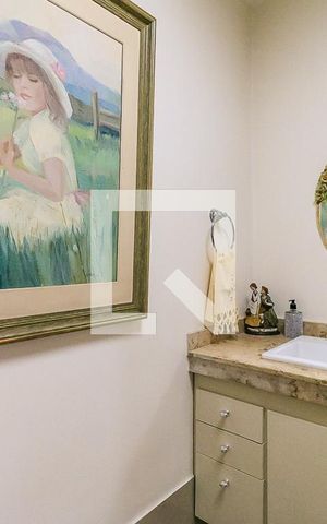 Casa à venda com 320m², 3 quartos e 5 vagas Casa à venda com 320m², 3 quartos e 5 vagasBanheiro