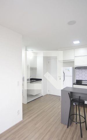 Apartamento para alugar com 38m², 2 quartos e sem vagaSala/Cozinha