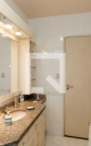 Apartamento à venda com 191m², 4 quartos e 1 vagaBanheiro  Social 