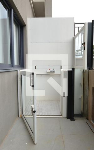 Apartamento à venda com 58m², 2 quartos e 1 vagaAcessibilidade